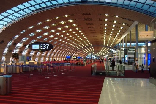 Aéroport Paris-Charles de Gaulle, intérieur du terminal