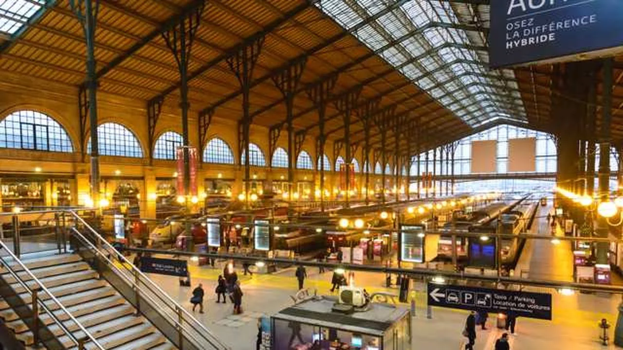 Gare du Nord à Paris, intérieur de la gare